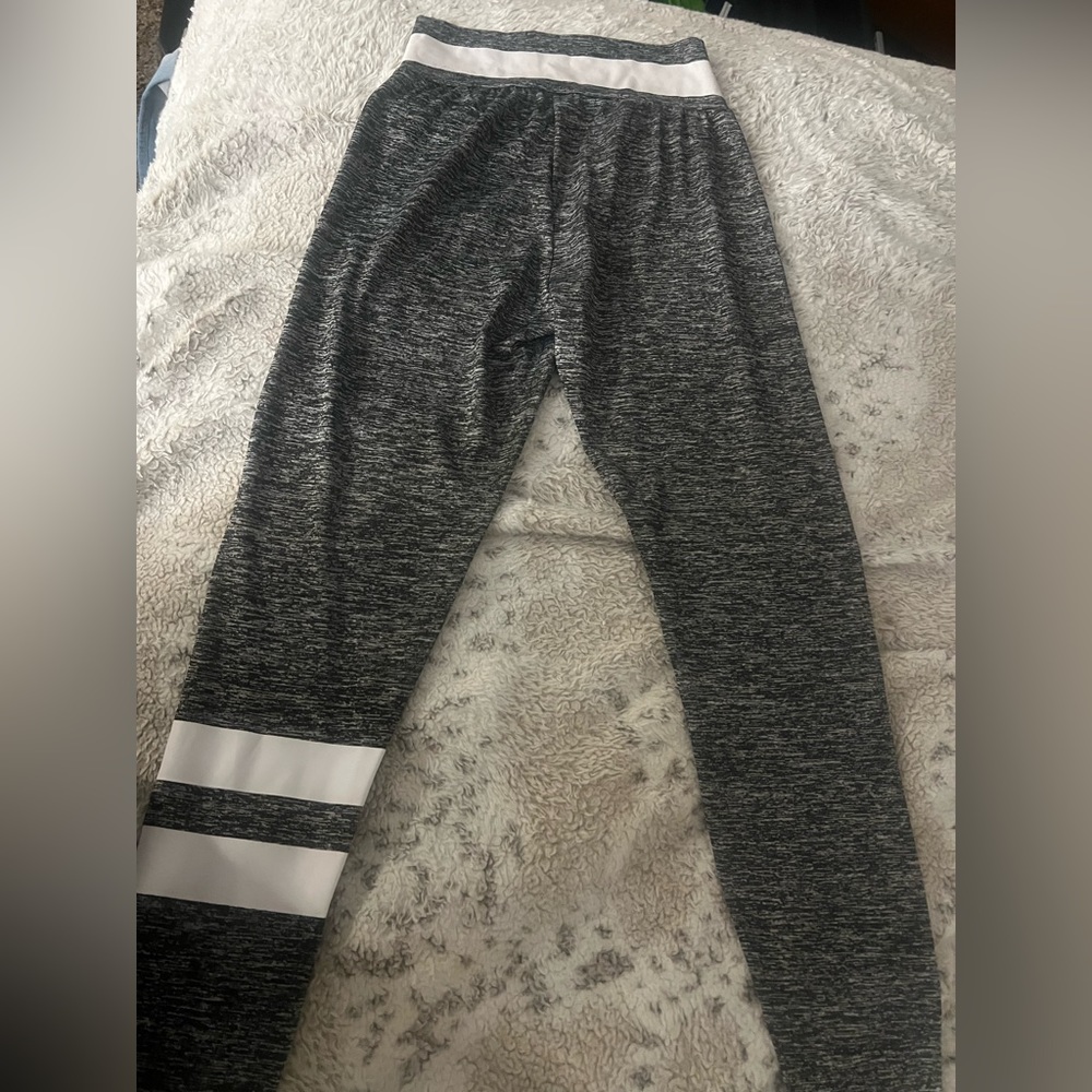 SHEIN leggings